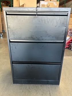 27.5 ”W 3-Drawer Locking Metal Lateral File Cabinet with Full-Extension Drawers, Anti-Tip Interlock for Letter/Legal/A4/F4 Files, Black