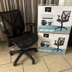 Office Chairs 
