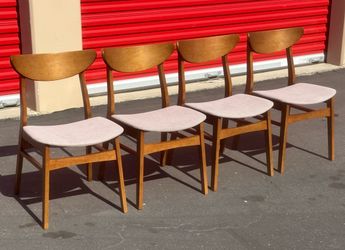 Set of 4 Mid-Century Modern Dining Chairs
