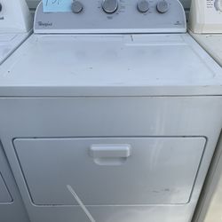 Whirlpool Clothes Dryer White  Great Condition  . Warehouse pricing.  Warranty . Delivery Available . 2522 Market st. 33901
