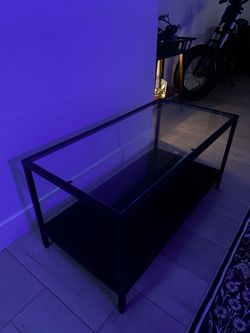 1Coffee table and 1matching side table