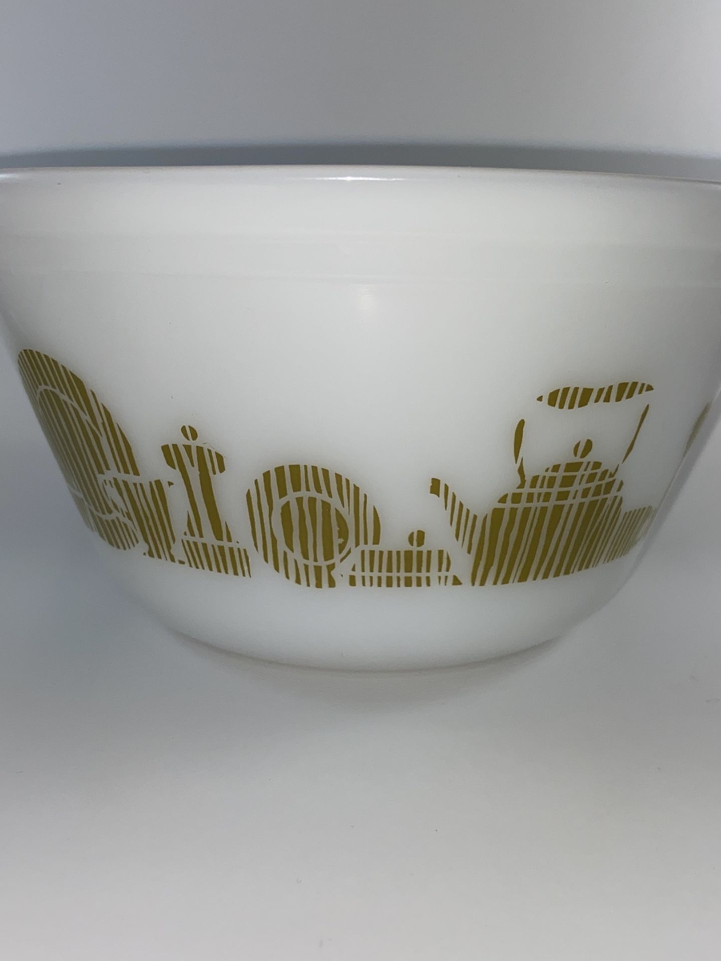 Vintage Federal Glass Nesting Mixing Bowls