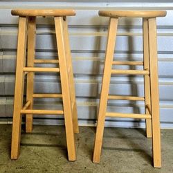 2 Round Maple Wood Bar Stools 29.75" with T-Bar for Kitchen.