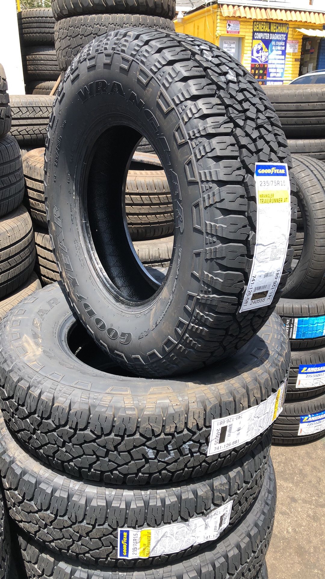 235/75R15 Goodyear Wrangler Trail Runner