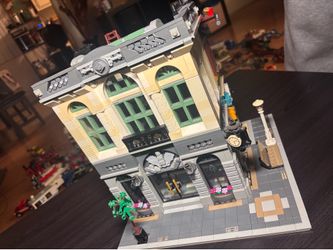 LEGO Brick Bank - Used Good Condition