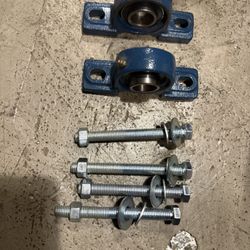 Heavy Duty Pillow Block Bearings w/ Bolts & Washers (Set of 2)