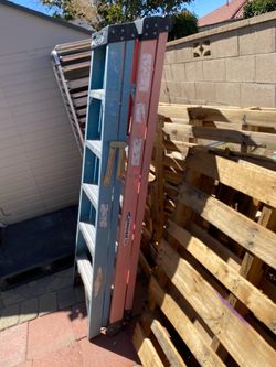 6 foot ladder 2 of them
