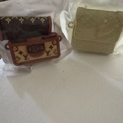 Adorable LV Earbuds Cases