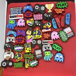 gamer croc charms 