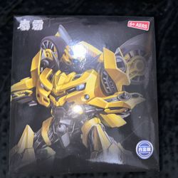 Yellow Bee YS-03 YS-01 Transformation Warrior Mode Action Figure Robot Model