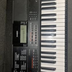 CASIO CT-X700 