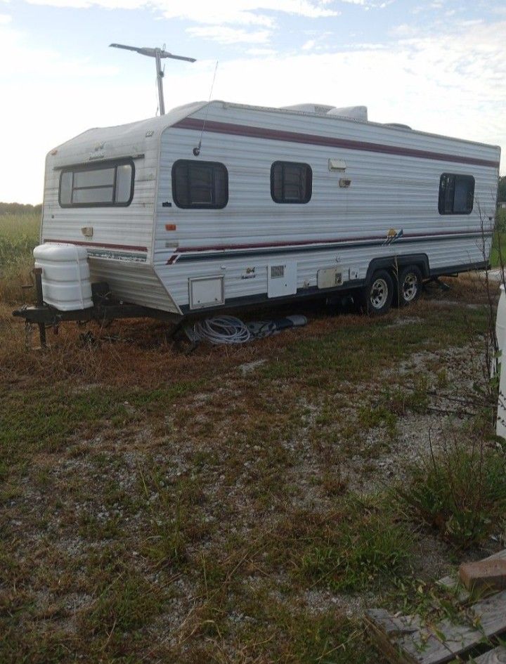 Camper For Sale. (pending Pickup)
