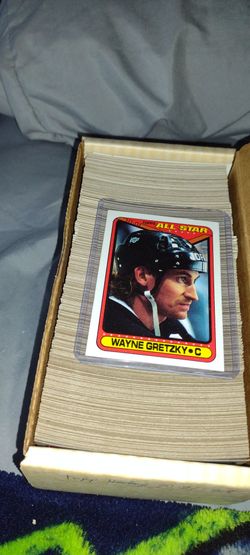 Hockey.  Topps.   1990/1991. Complete set.  Cash porch pickup Redmond