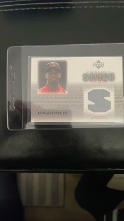 2009 upper deck honor roll trading card
