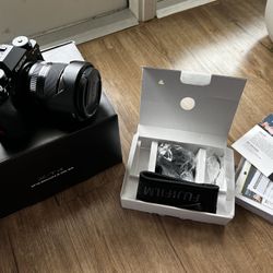 Fujfiilm xt4 + 16-80mm f4 ois 