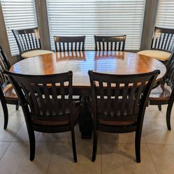 10 Piece Dining Set (including 2 Bar Stools) 