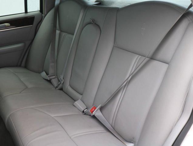 2006 Lincoln Town Car