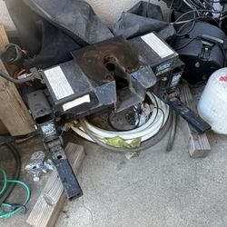 Reese 16k Fifth Wheel Hitch