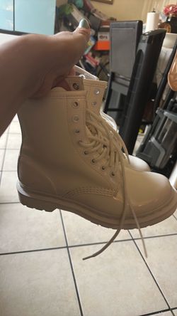 Botines usados una sola vez size7 DR Martens