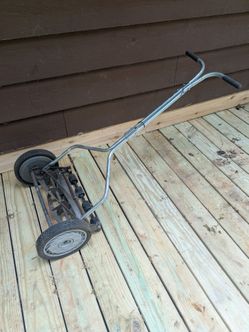 Push lawn mower