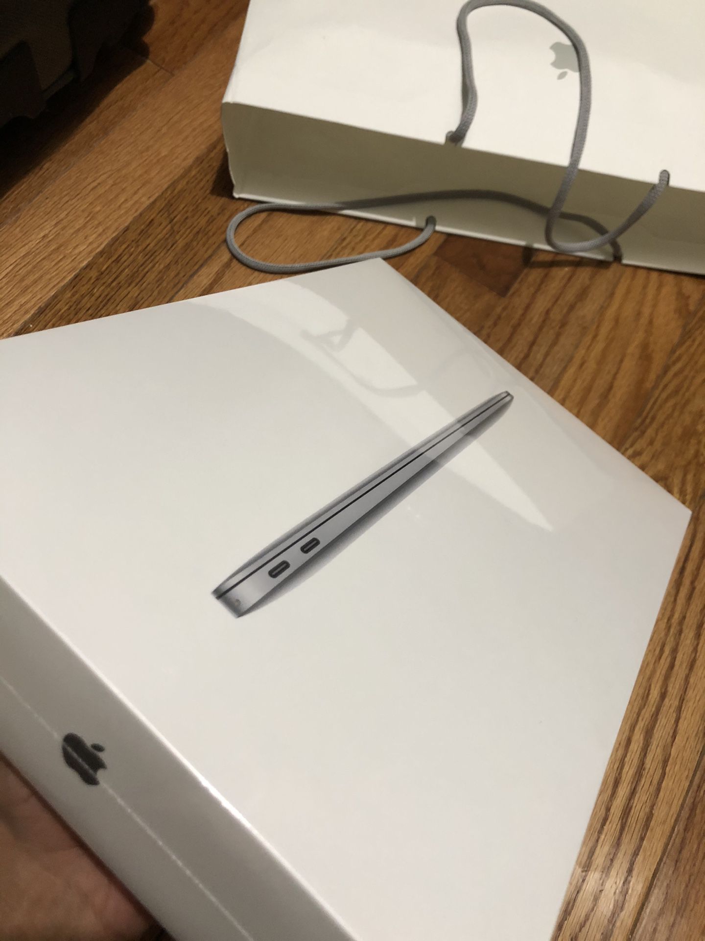 Brand New 2019 Macbook Air with 1 year Applecare