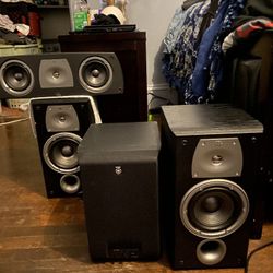 Nice Speakers Sounds Good