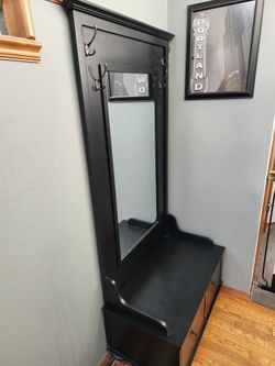 Foot Locker with Four Coat Hooks.