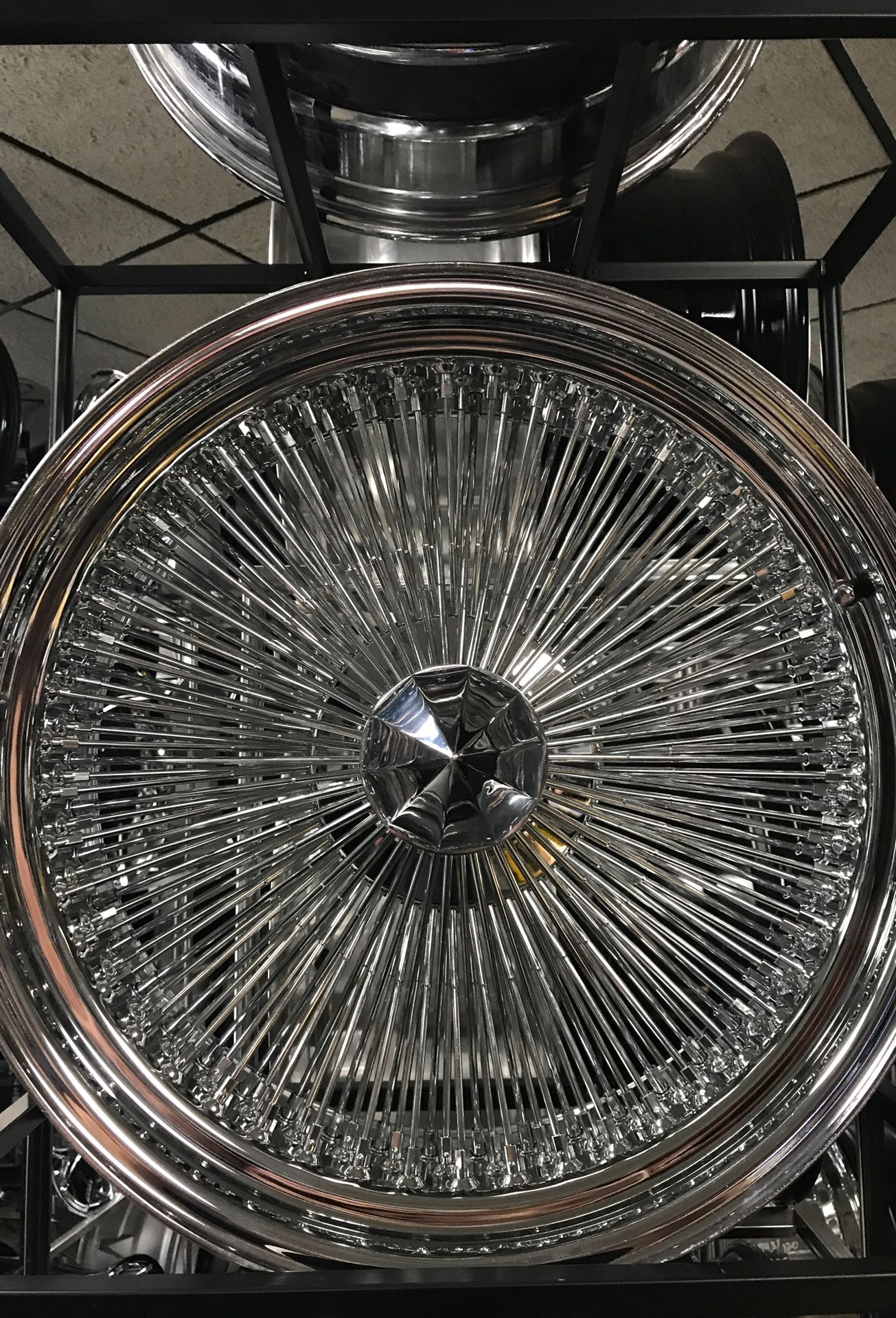 180 Spoke knock off wire wheels 20x8.0 Front Wheel Drive Offset (4