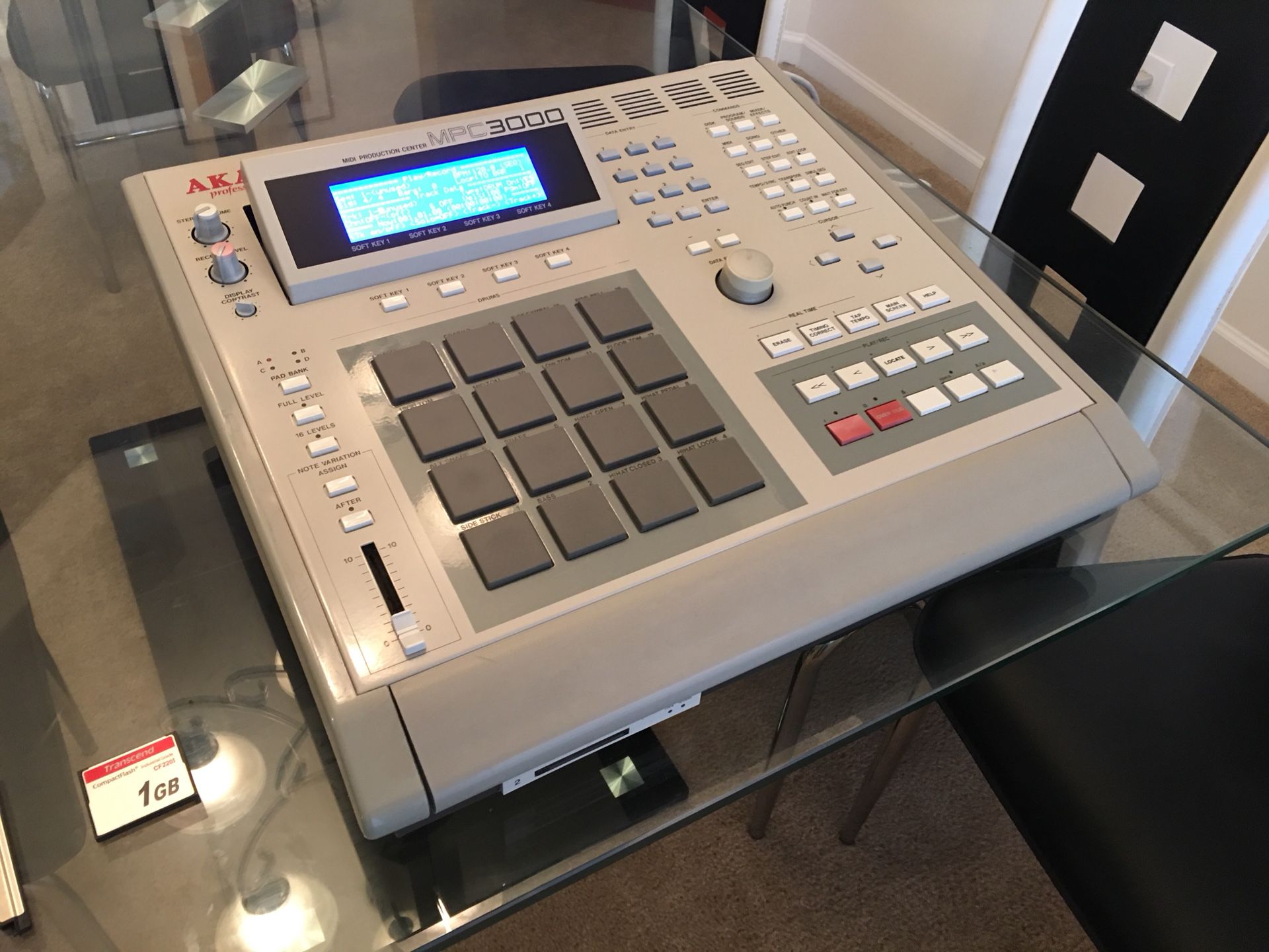Akai MPC 3000 for Sale in Charlotte, NC - OfferUp