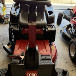 Toro Riding Lawnmower 