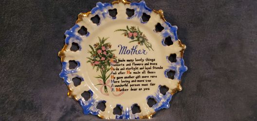 Mothers decorative plate.