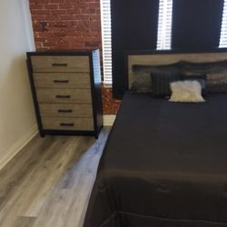 Full Size Bedroom Set (Mattress Set included)