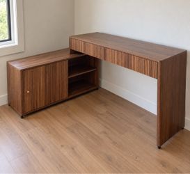 Modern Walnut L-Shaped Desk with Drawers & Storage