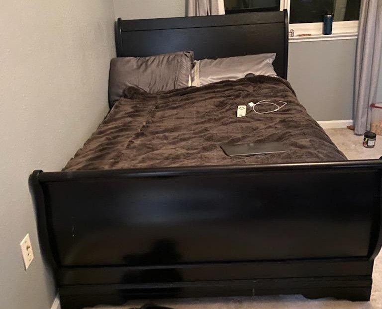 Sleigh Bed frame 