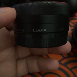 LUMIX 12-32 F3.5