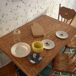 Dollhouse dishes cup bowl cutting board and kitchen items: 7 total 