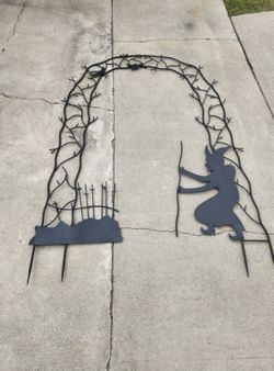 Halloween Decoration Metal Arch Stand Garden Art