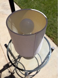 Table lamp