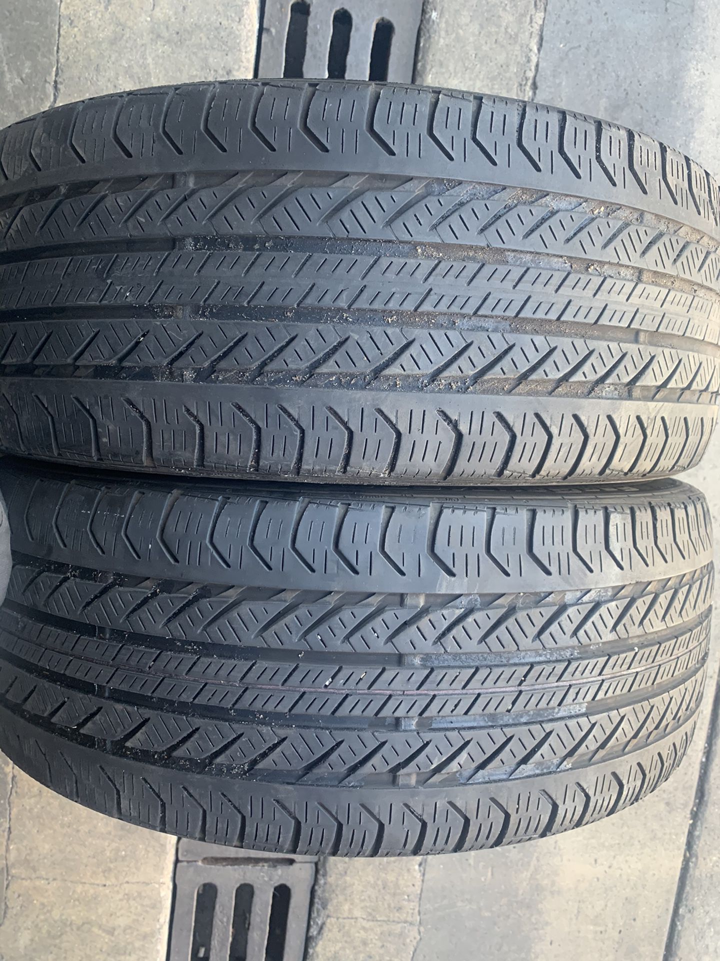 (2)225-45-18 PAIR OF USED TIRES CONTINENTALS 