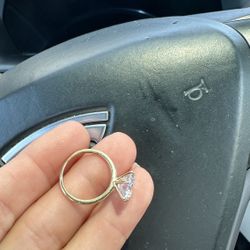 Rings Size 6 14 K Gold Not Diamond  150$each