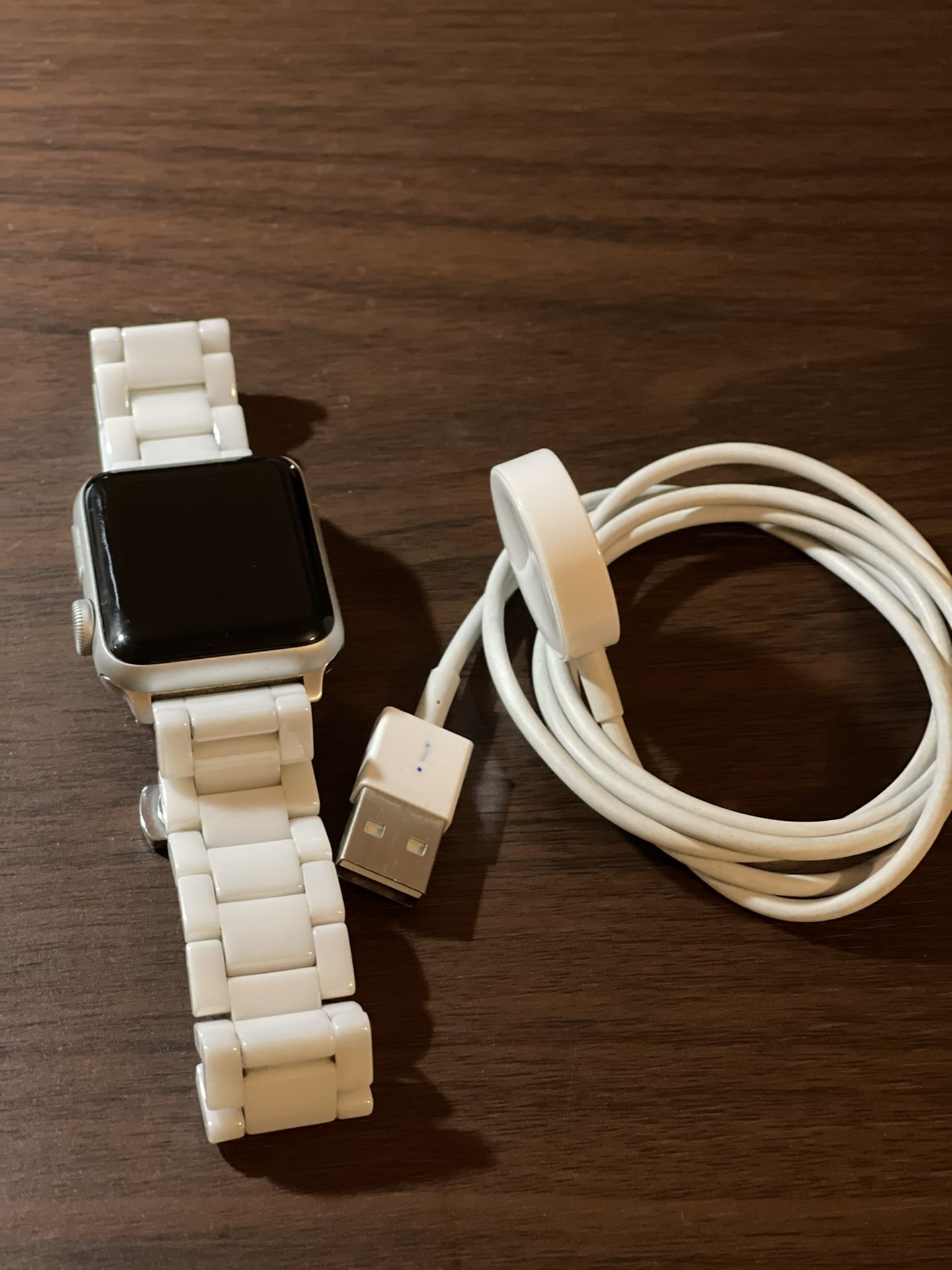 Apple Watch 1st Gen With White Band