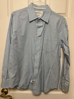 Men's Blue Striped Aeropostale Long Sleeve Button Down Shirt Medium EUC