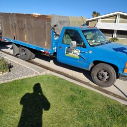 Clean Title, Blue, Chevy 2000, 7.4