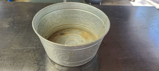 Nice Metal Planter