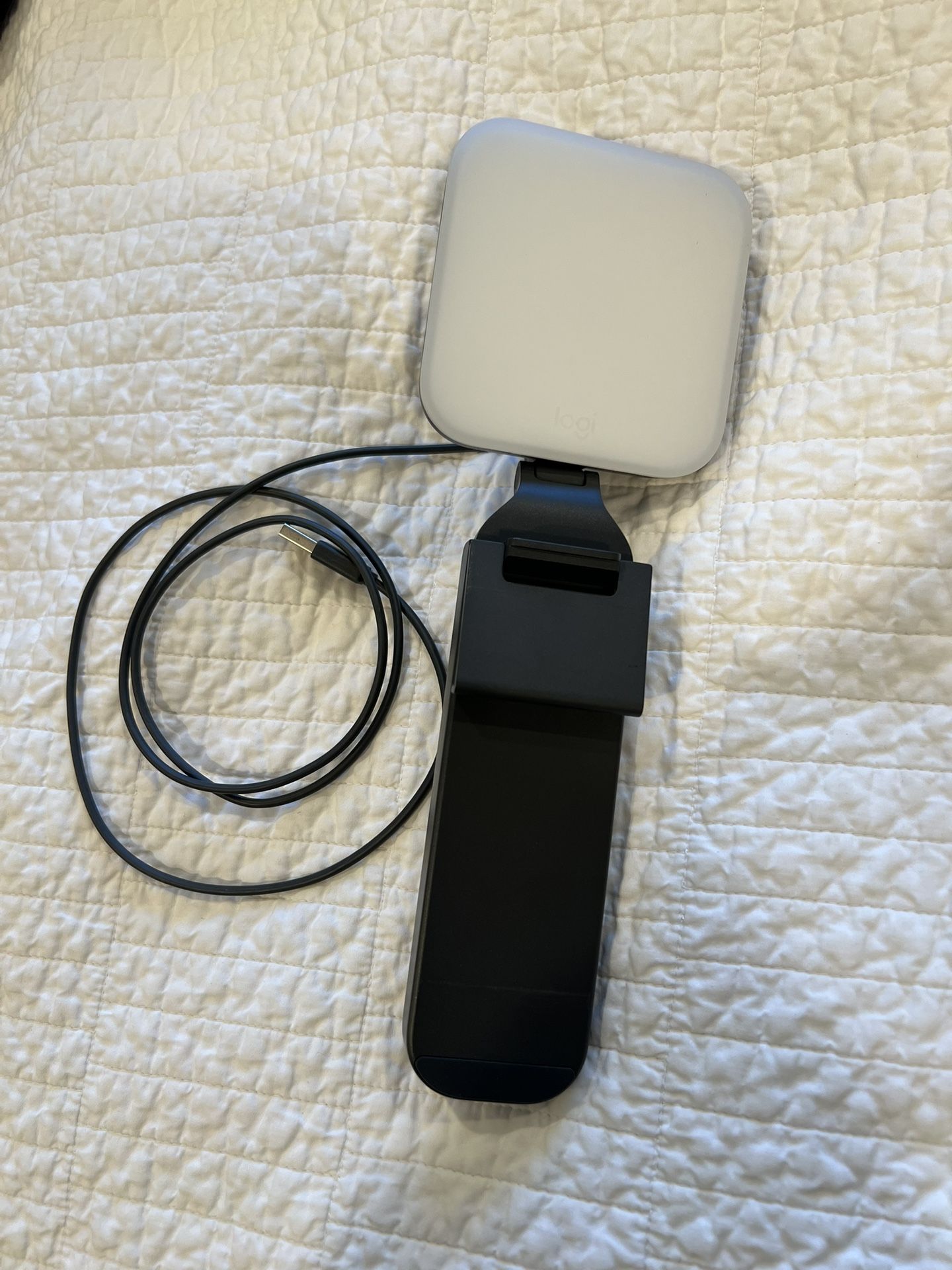 Logitech Litra Glow Light for Computer monitor