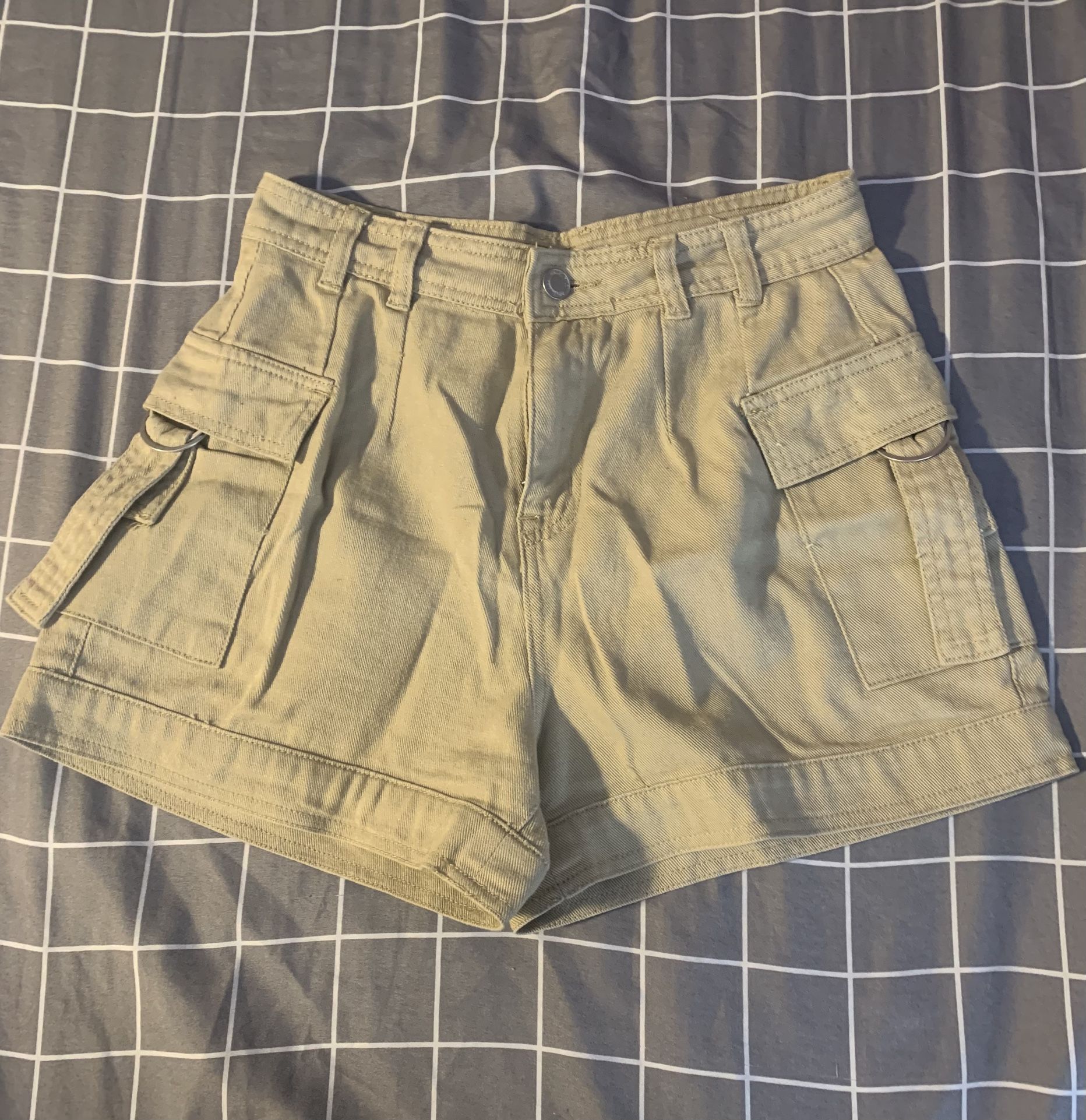 Angel Kiss Shorts Size 3/26