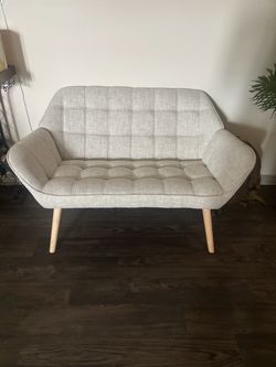 Mid-Century Modern Tufted Loveseat Sofa