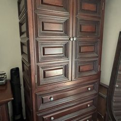 Designer Armoire By Kreis