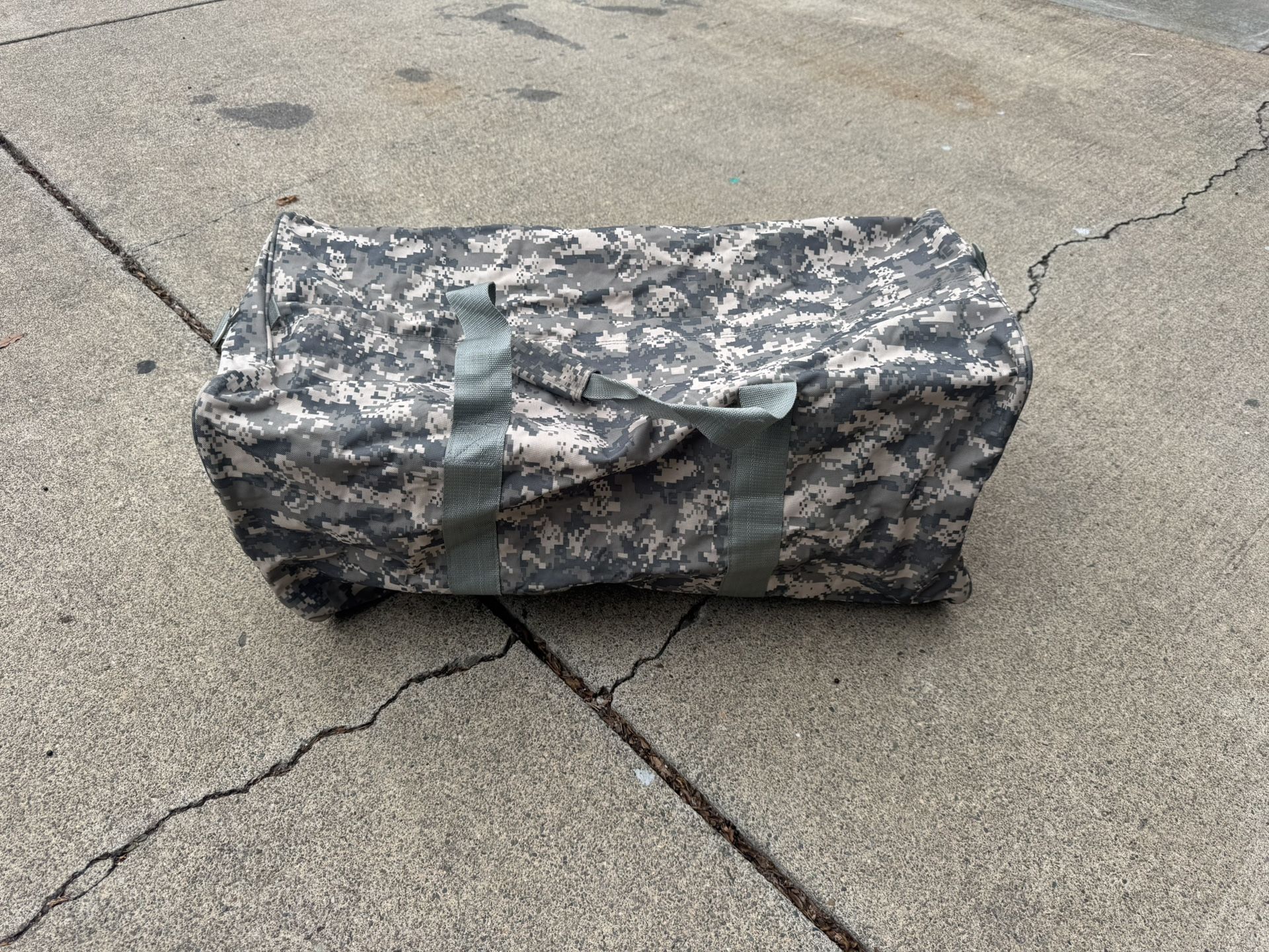 Big Duffle Bags For Sale