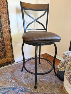 Bar stool